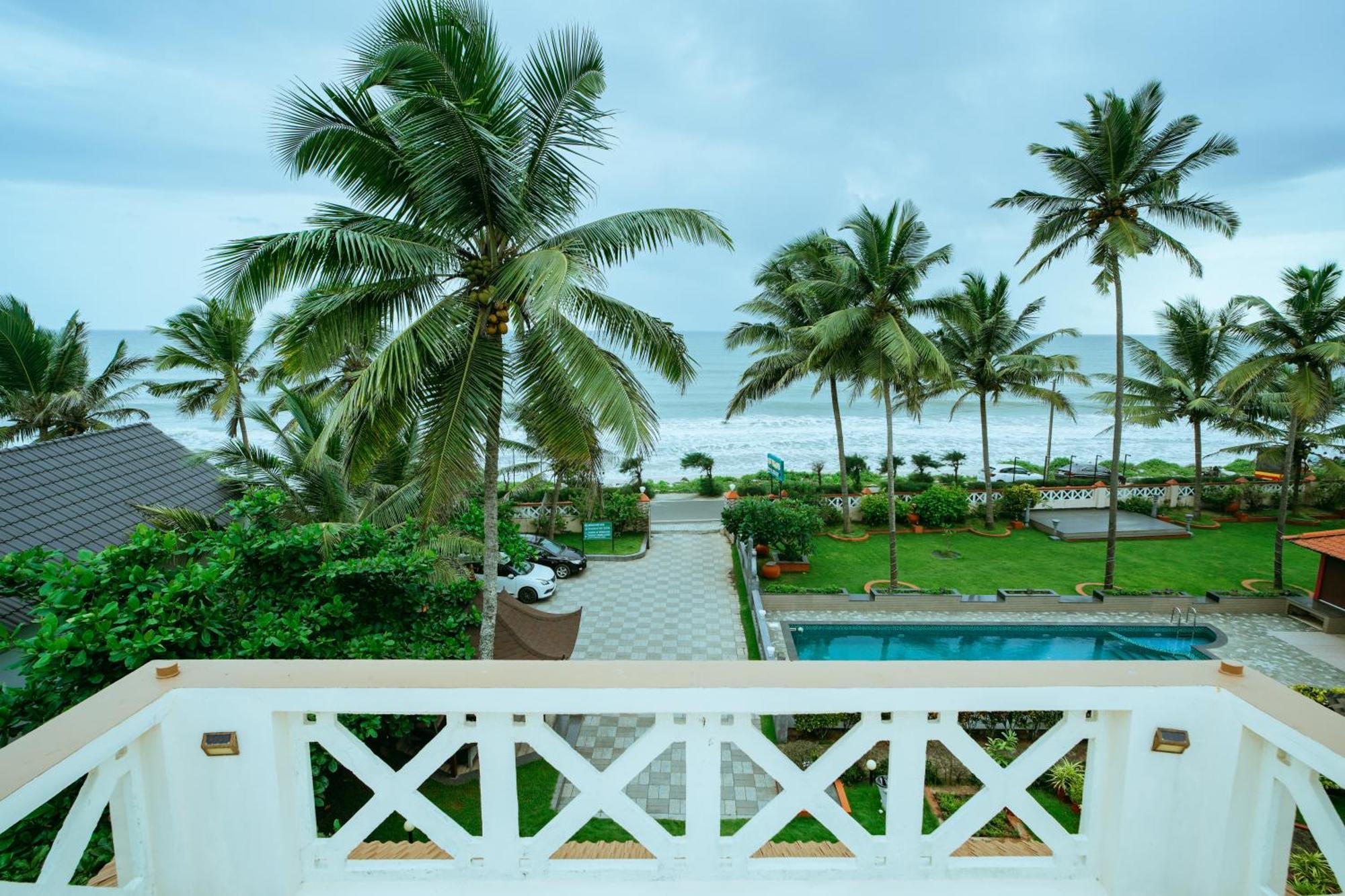 Asokam Beach Resort Kannur Ngoại thất bức ảnh